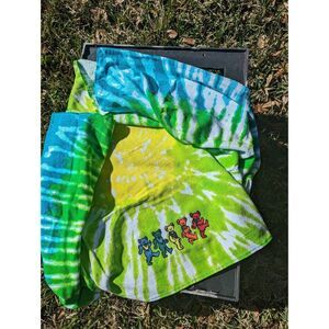 Grateful Dead dancing bears embroidered beach towel tie-dye brand new Bob Weir